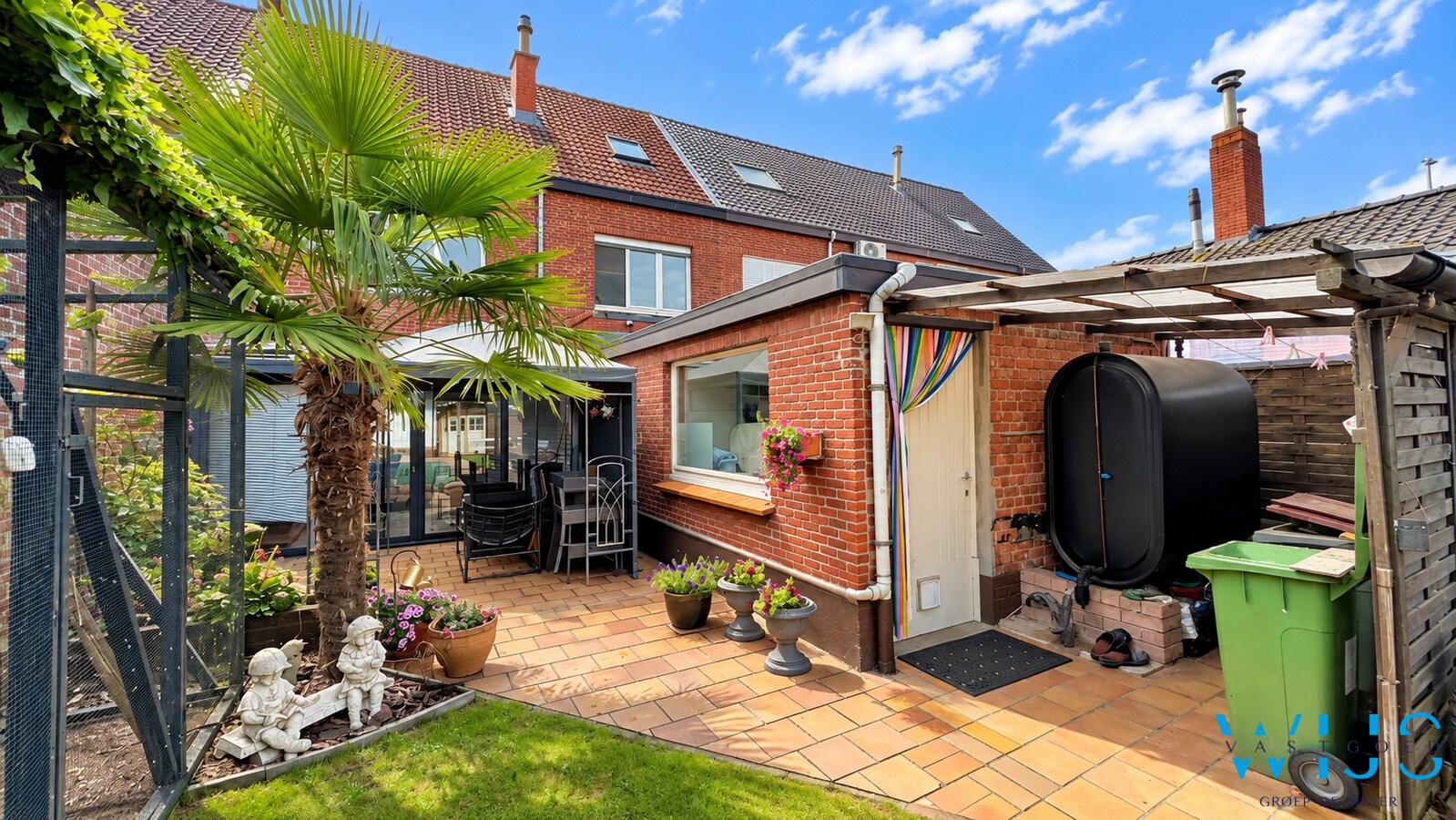 Ruime 4-slaapkamerwoning met gezellige tuin en veranda! 