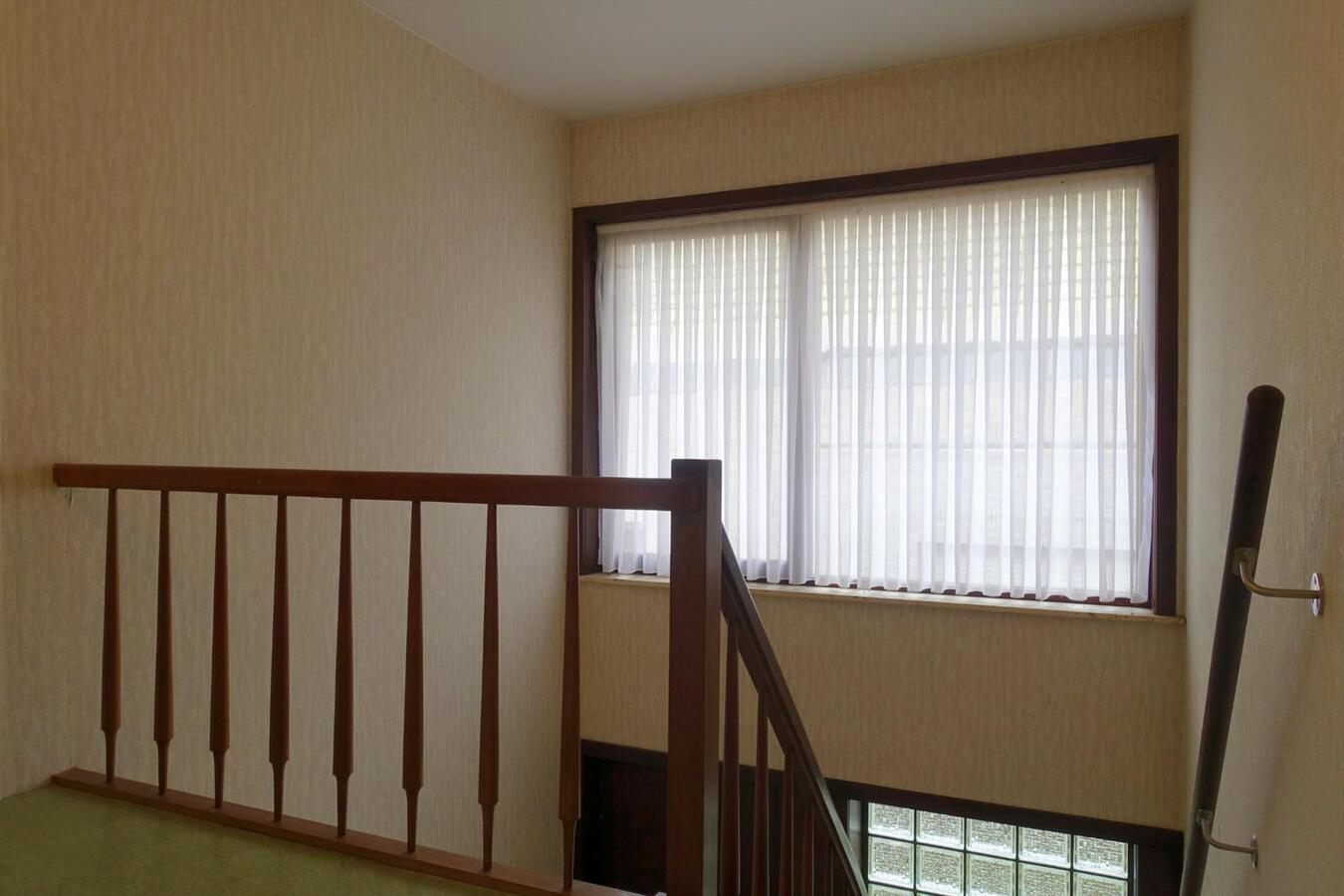 Ruime half-open woning 