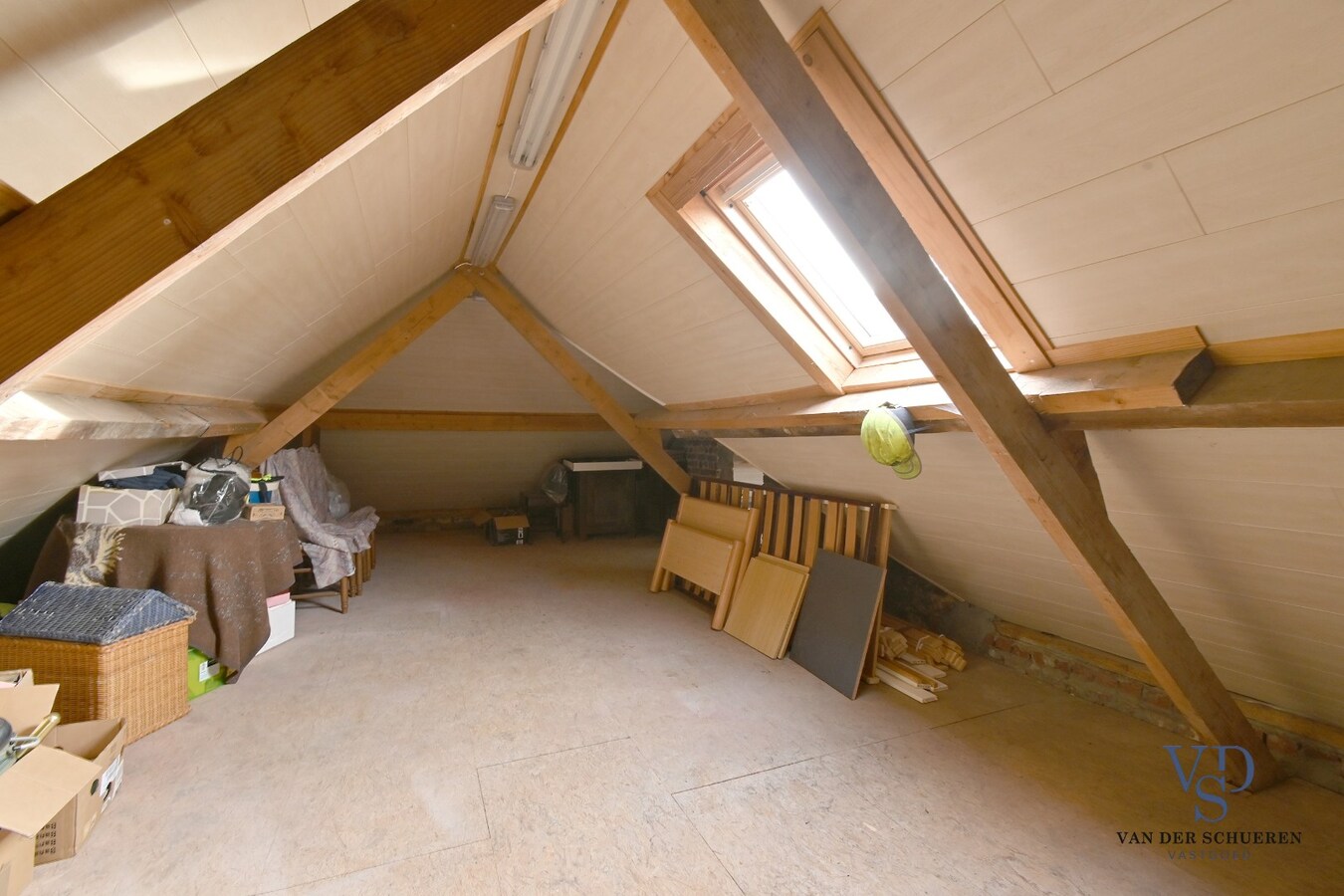 Landelijke woning te Kerkgate Mater. 