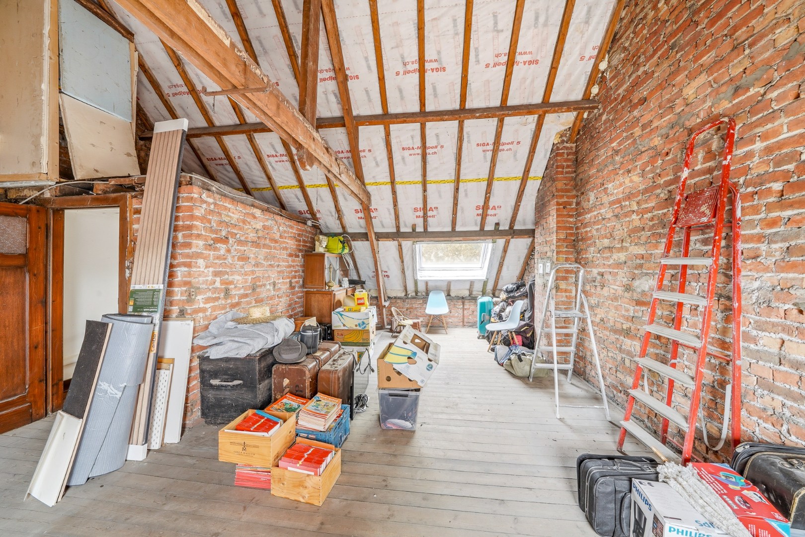 Ruime rijwoning met 3 slaapkamers en zuidwestgerichte tuin in Zandvoorde 
