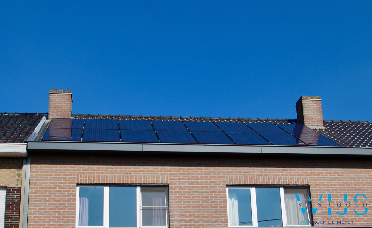 Verrassend ruim woonhuis op een TOPlocatie in ERTVELDE ! 