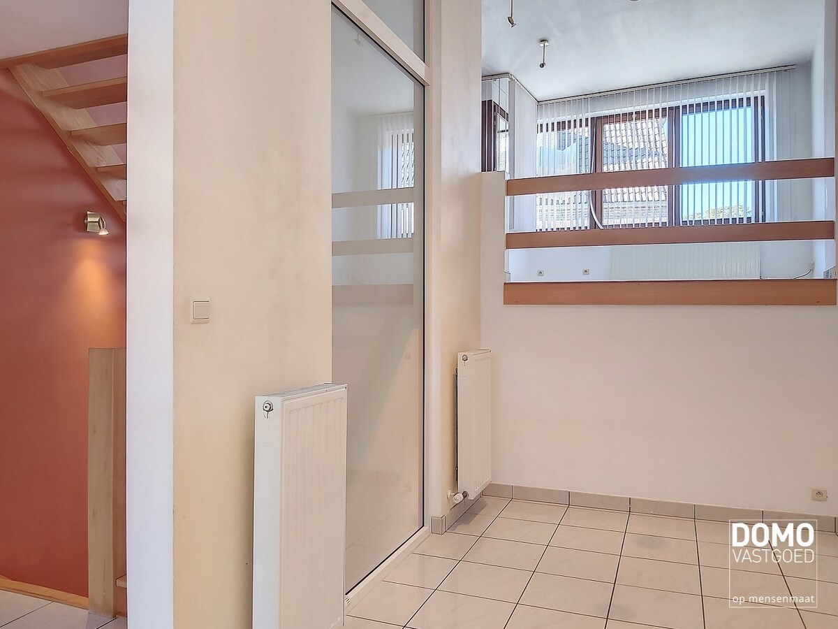 Woning met tuin, garage en 2 slaapkamers op wandelafstand van het centrum van Hasselt 