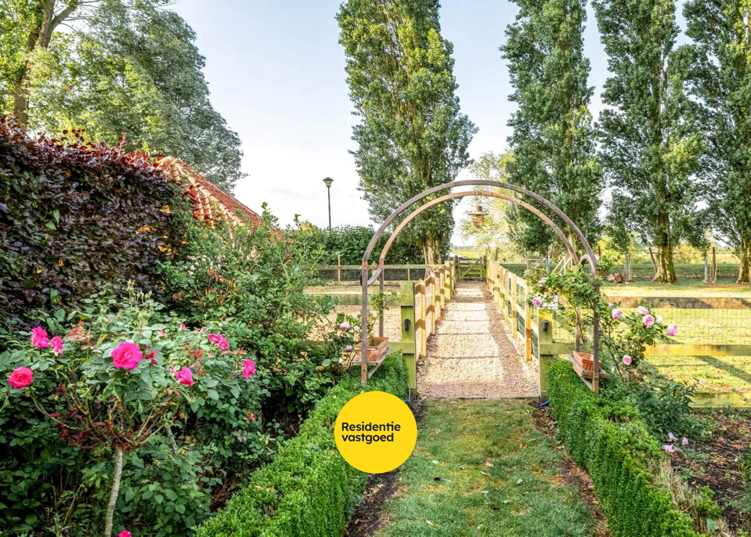 Restaurant met privéwoning en 2 B&amp;B-kamers op 4.370 m² 