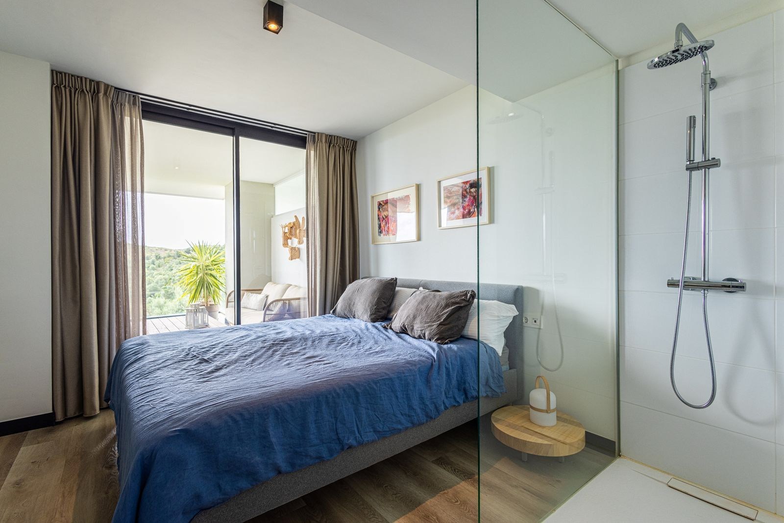 Hacienda el Sueño - Elegante 3-Slaapkamer Appartement met Panoramisch Terras, Zeezicht en Toeristenhuurlicentie 