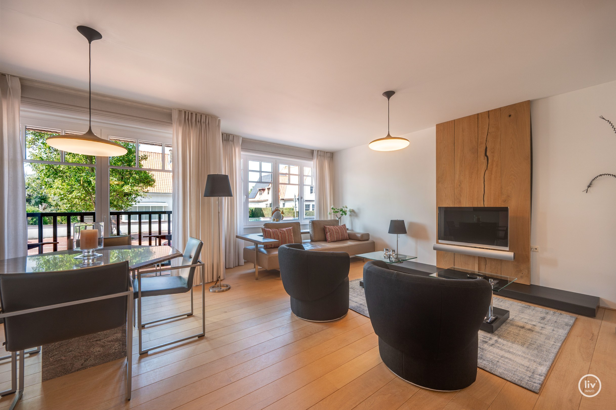 Appartement élégant et prêt à emménager avec une chambre à coucher et une terrasse ensoleillée près du Zegemeer et de la Lippenslaan. 