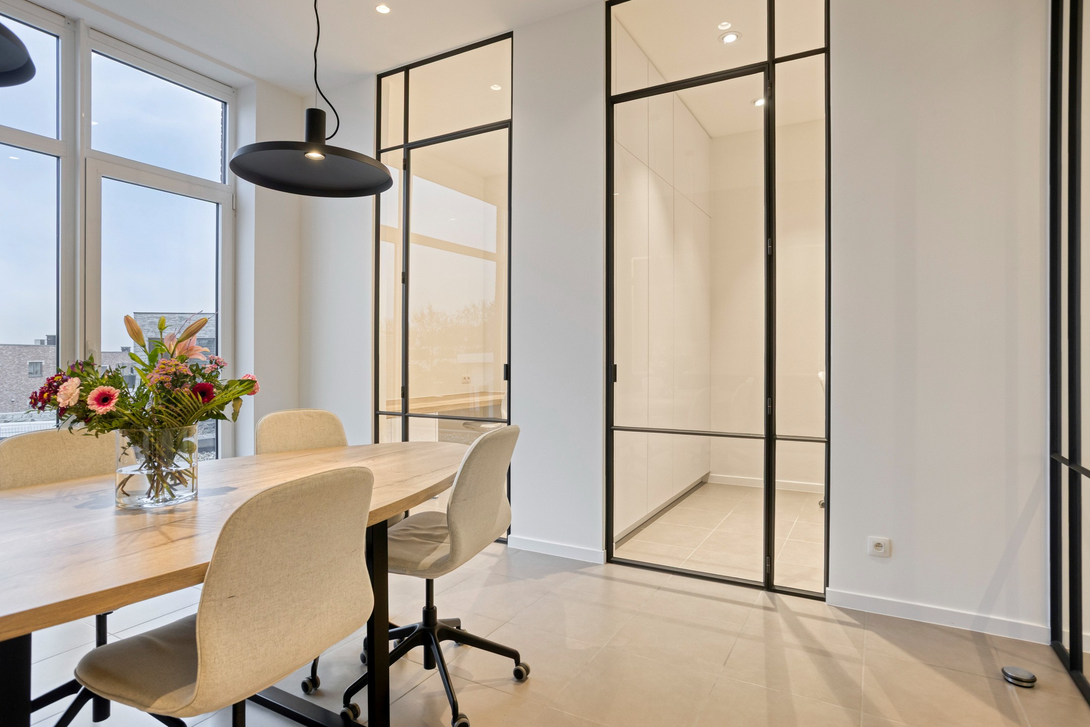 High-end kantoor te huur in centrum Schepdaal 