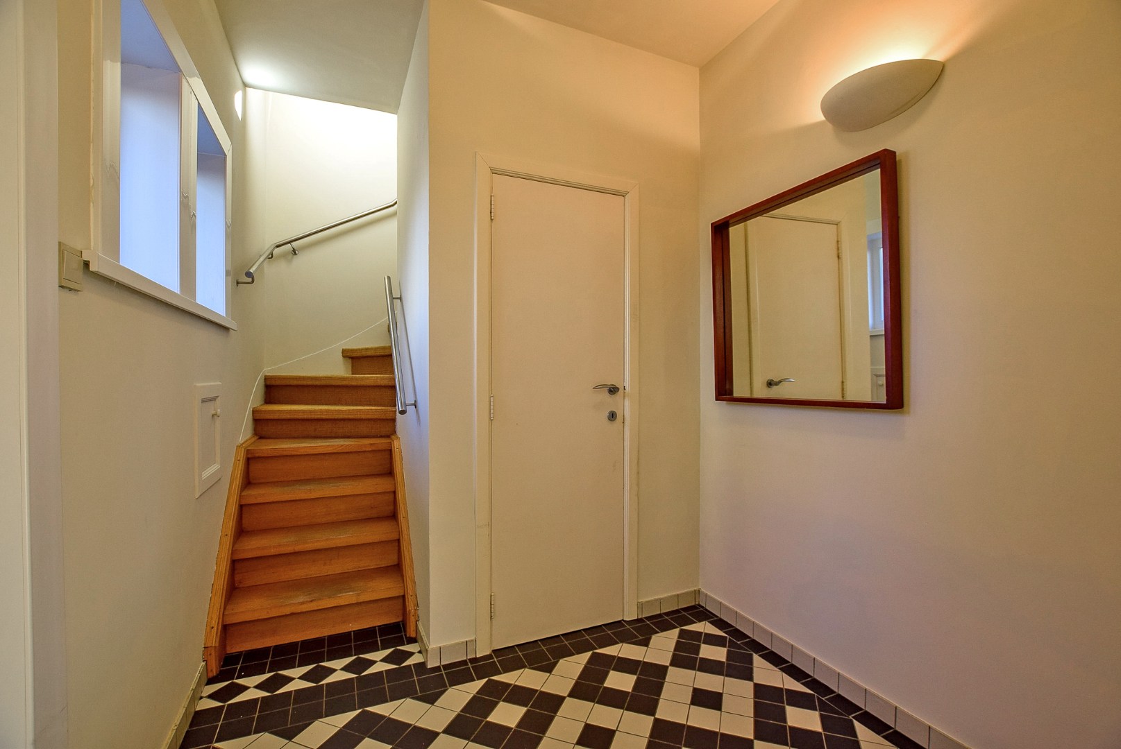 Prachtige open bebouwing met onderhoudsvriendelijke tuin te Oostduinkerke op 642 m². 