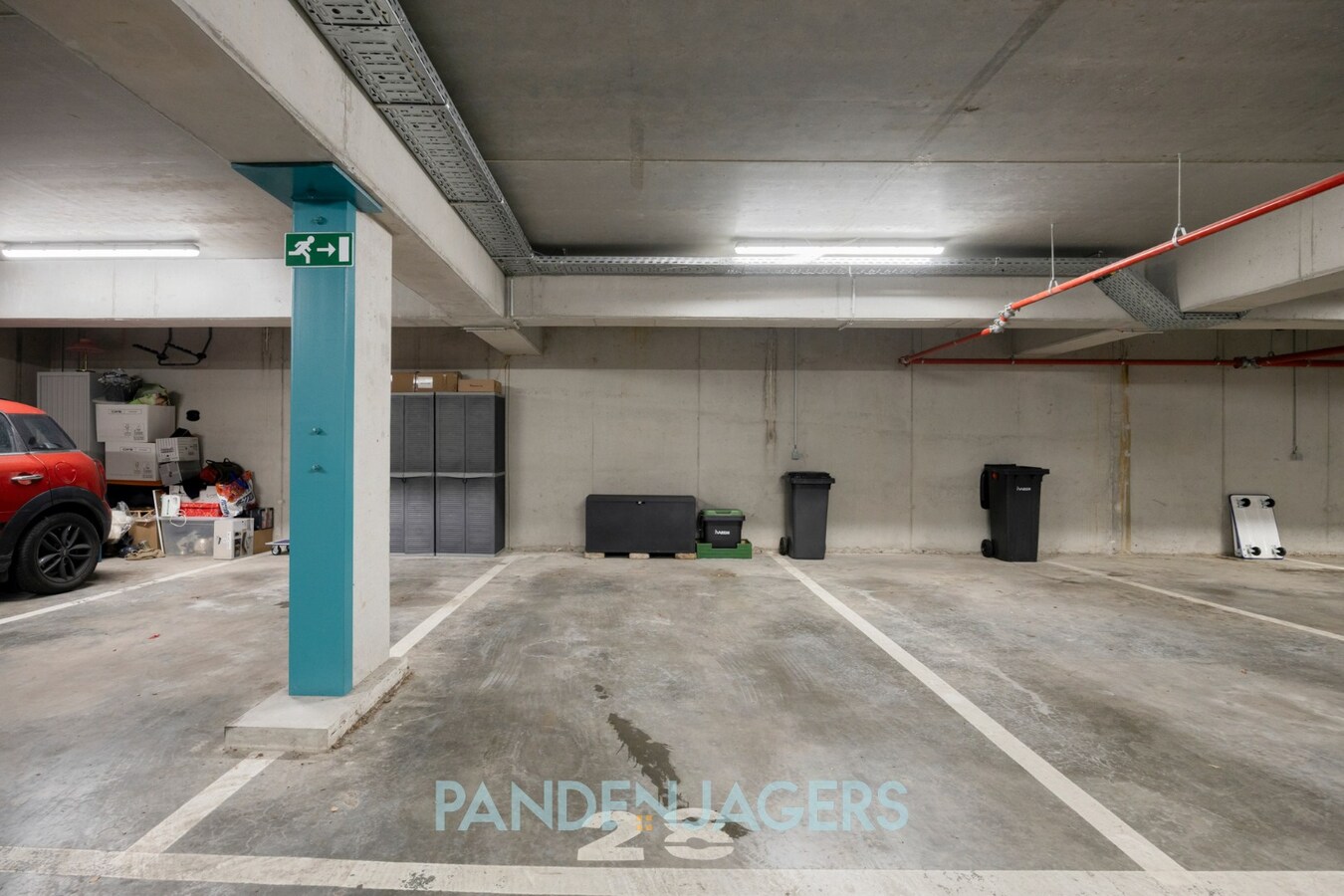Instapklaar appartement met groot terras en ondergrondse parking in Willebroek 
