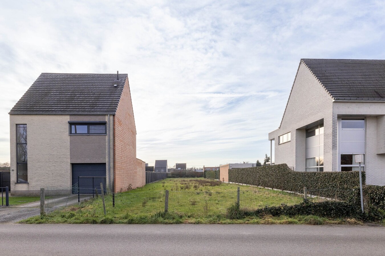 Bouwgrond op 950 m² - Z-oriëntatie - ideale ligging 