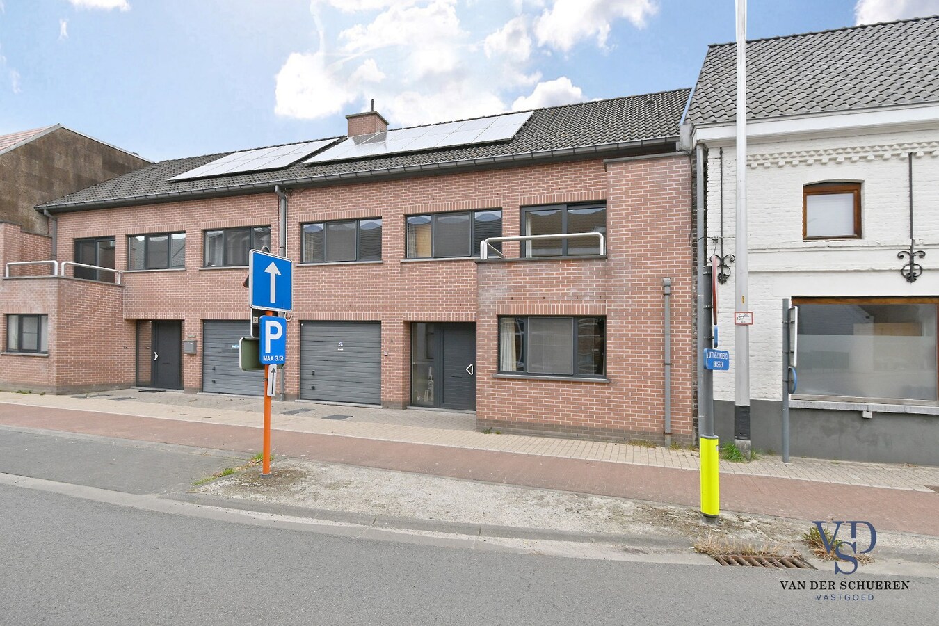 Tijdloos en ruim (> 300 m²) wonen. 