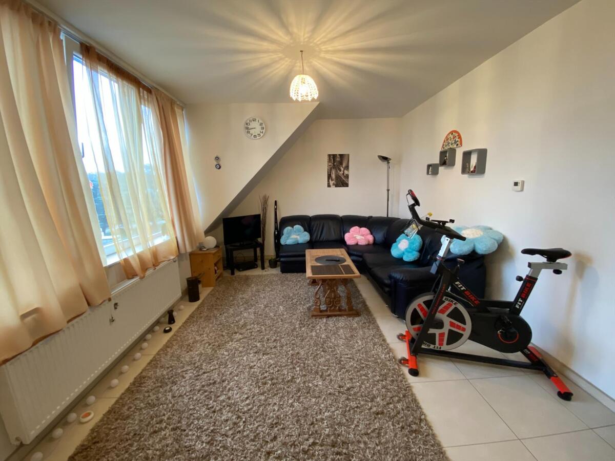 Gezellig dakappartement met 2 ruime slaapkamers 