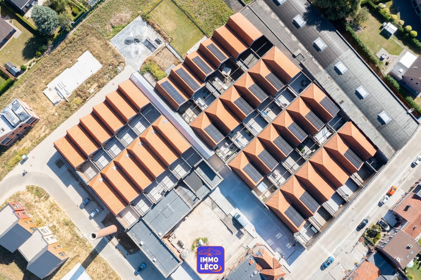 PHASE 2 "Le Village du Castert" 12 Lofts industriels, unique dans la région ! 