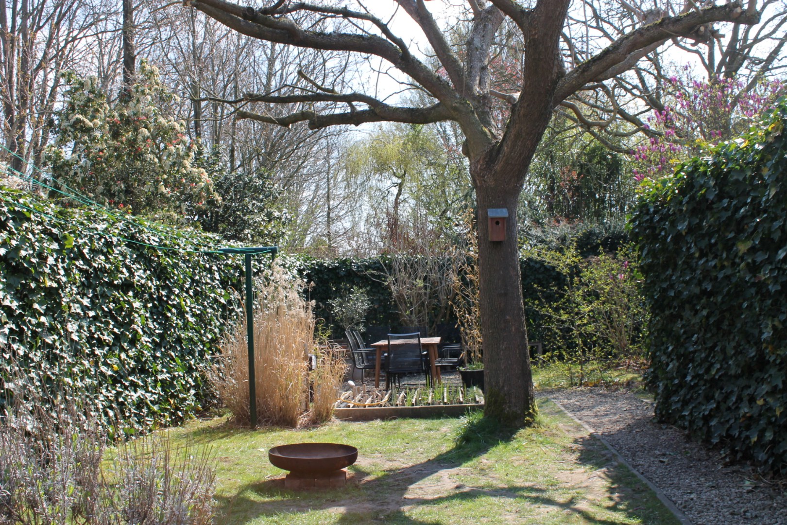 Ruime hedendaagse gezinswoning met 4 slaapkamers op gunstige ligging! 