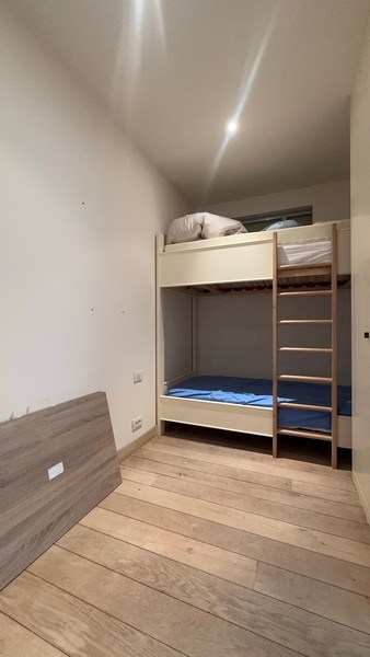 Instapklaar kantoor te huur aan klaverblad E40xE17 in Gent
