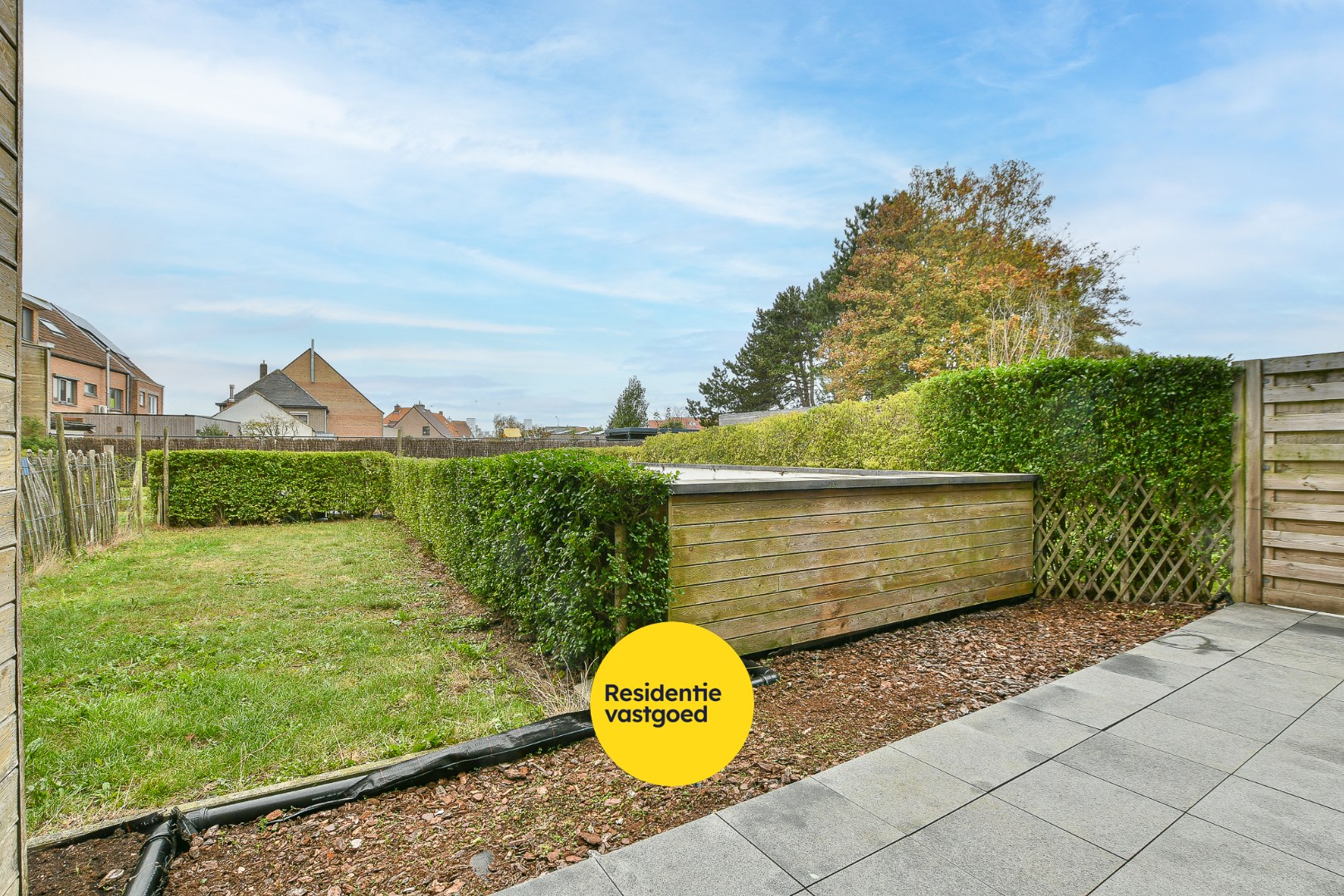 Modern gelijkvloers appartement met 2 slaapkamers– op slechts 500m van strand en zee! 