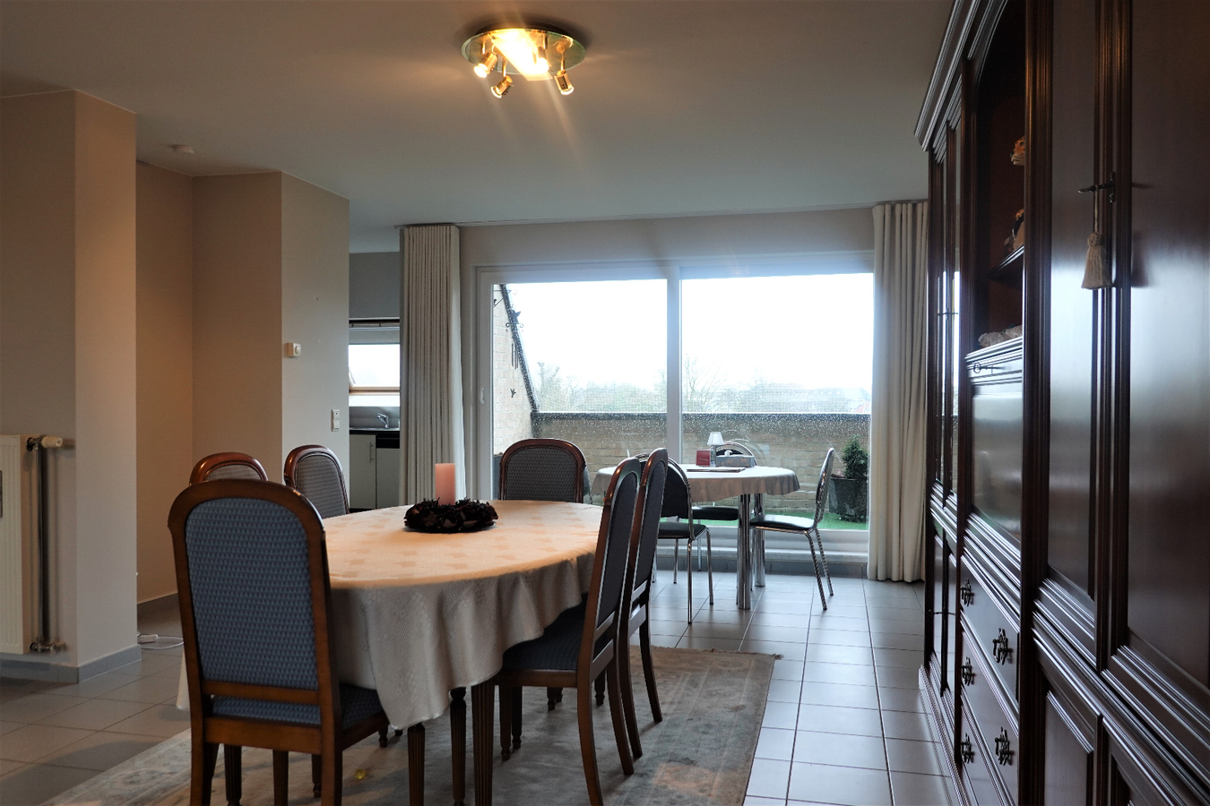 Zeer ruim dakappartement in het centrum van Gistel 