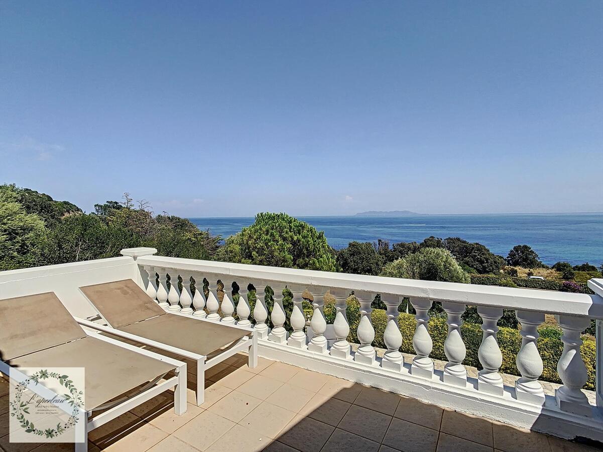 Luxe vakantie eigendom te huur (prijs afhankelijk van periode) 