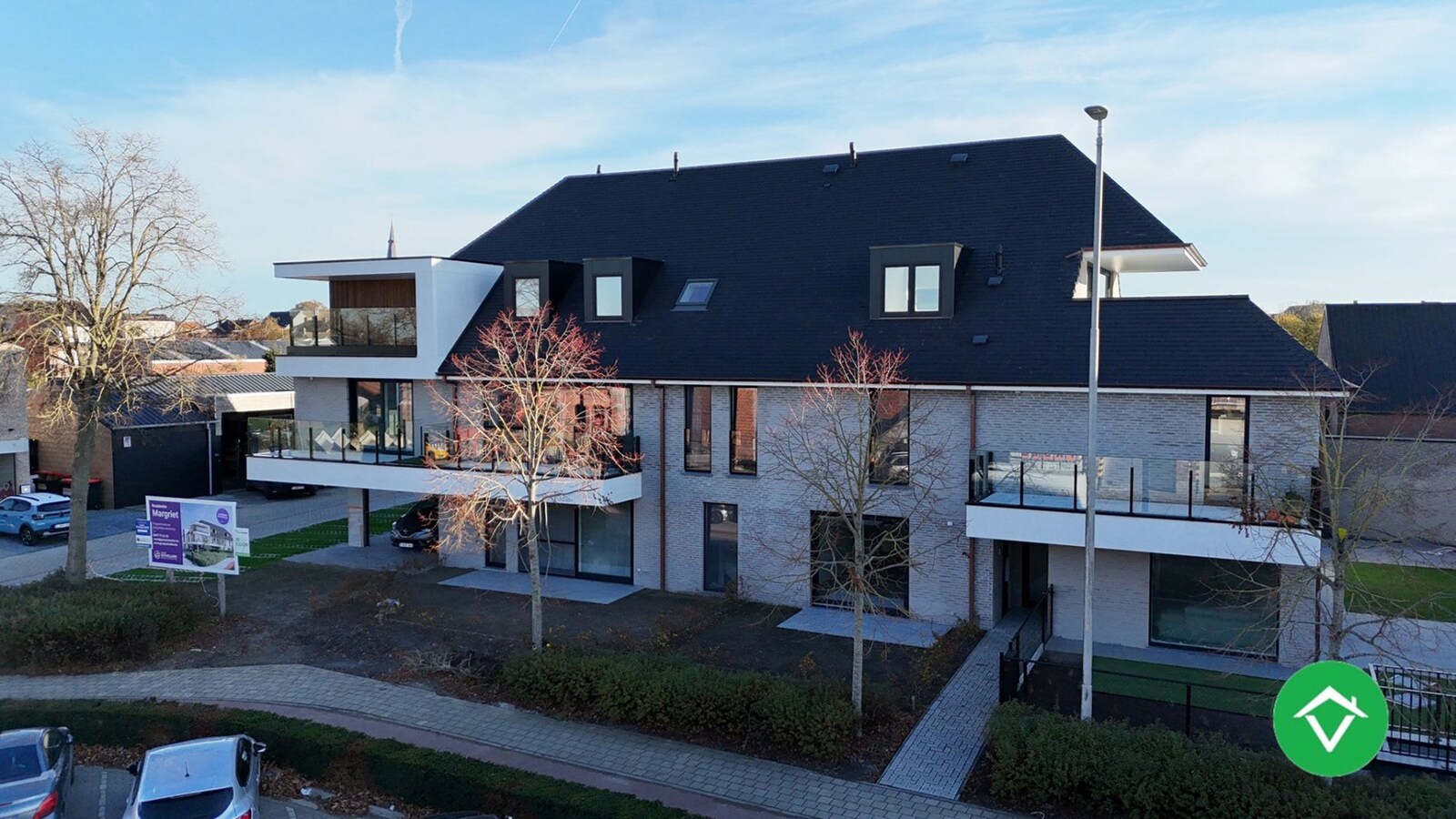 Nieuwbouwappartement met 2 slaapkamers en 2 terrassen in centrum Koekelare 