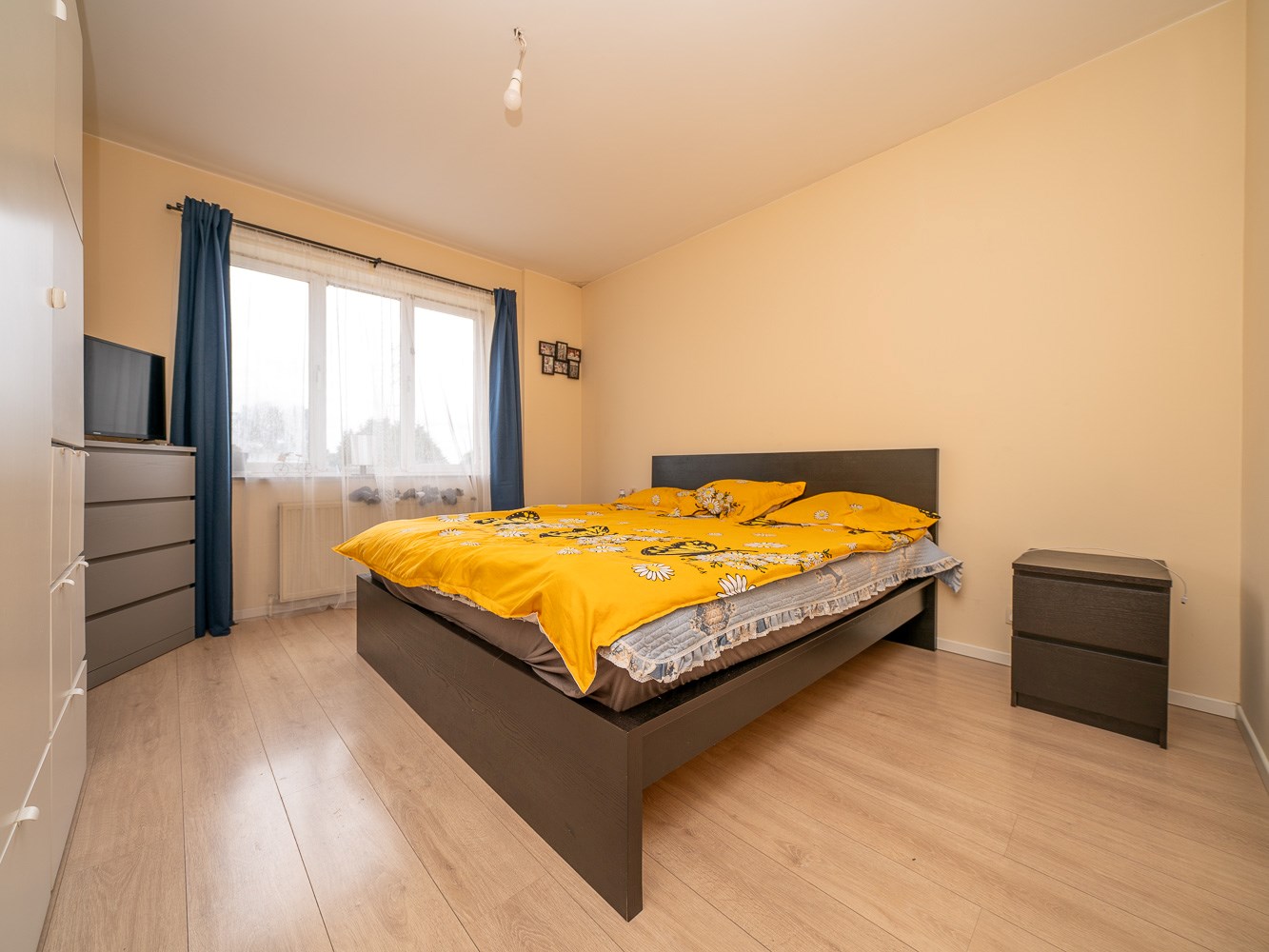 Opbrengsteigendom met 3 units op zeer gunstige locatie 