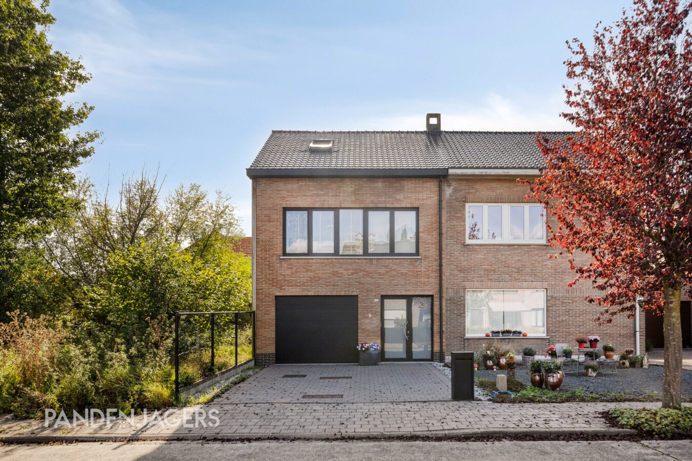 Knap gerenoveerde bel-étage in rustige woonwijk te Duffel 