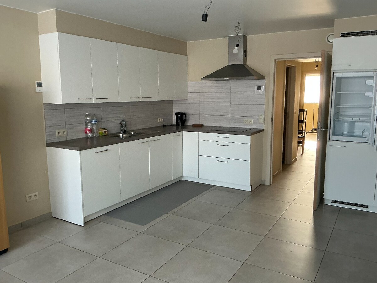 Nieuwbouwappartement met 2 slaapkamer op de Markt in Houthulst 