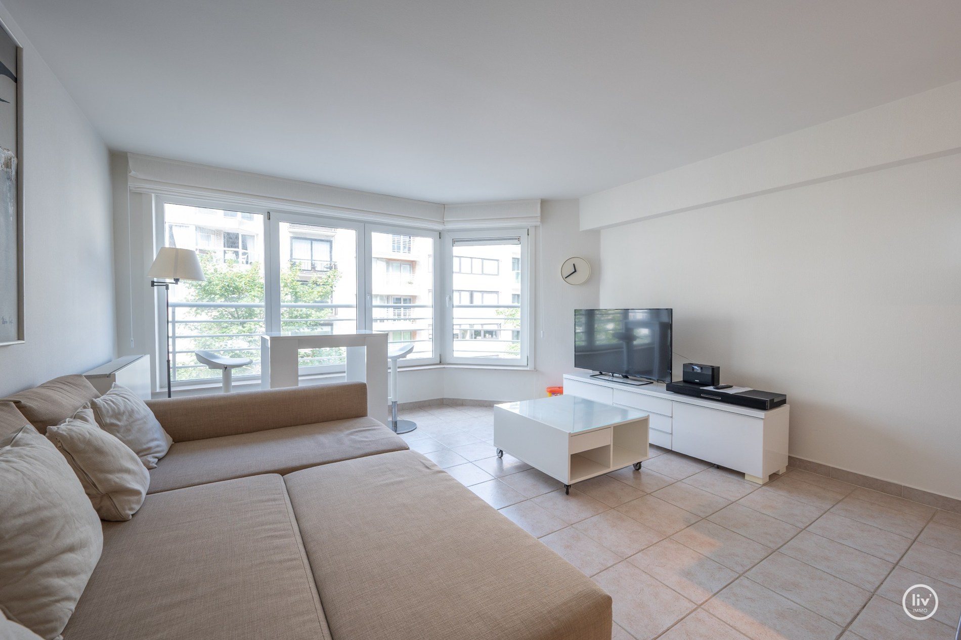 Agréable appartement de 2 chambres situé dans un emplacement de premier choix sur la Lippenslaan à Knokke. 