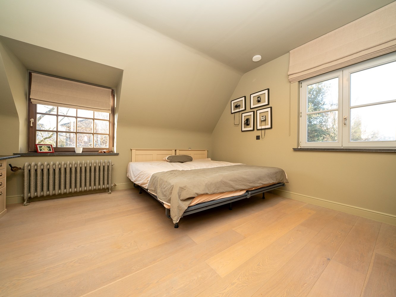 Unieke landelijke villa met zwembad en zicht op Pedevallei 