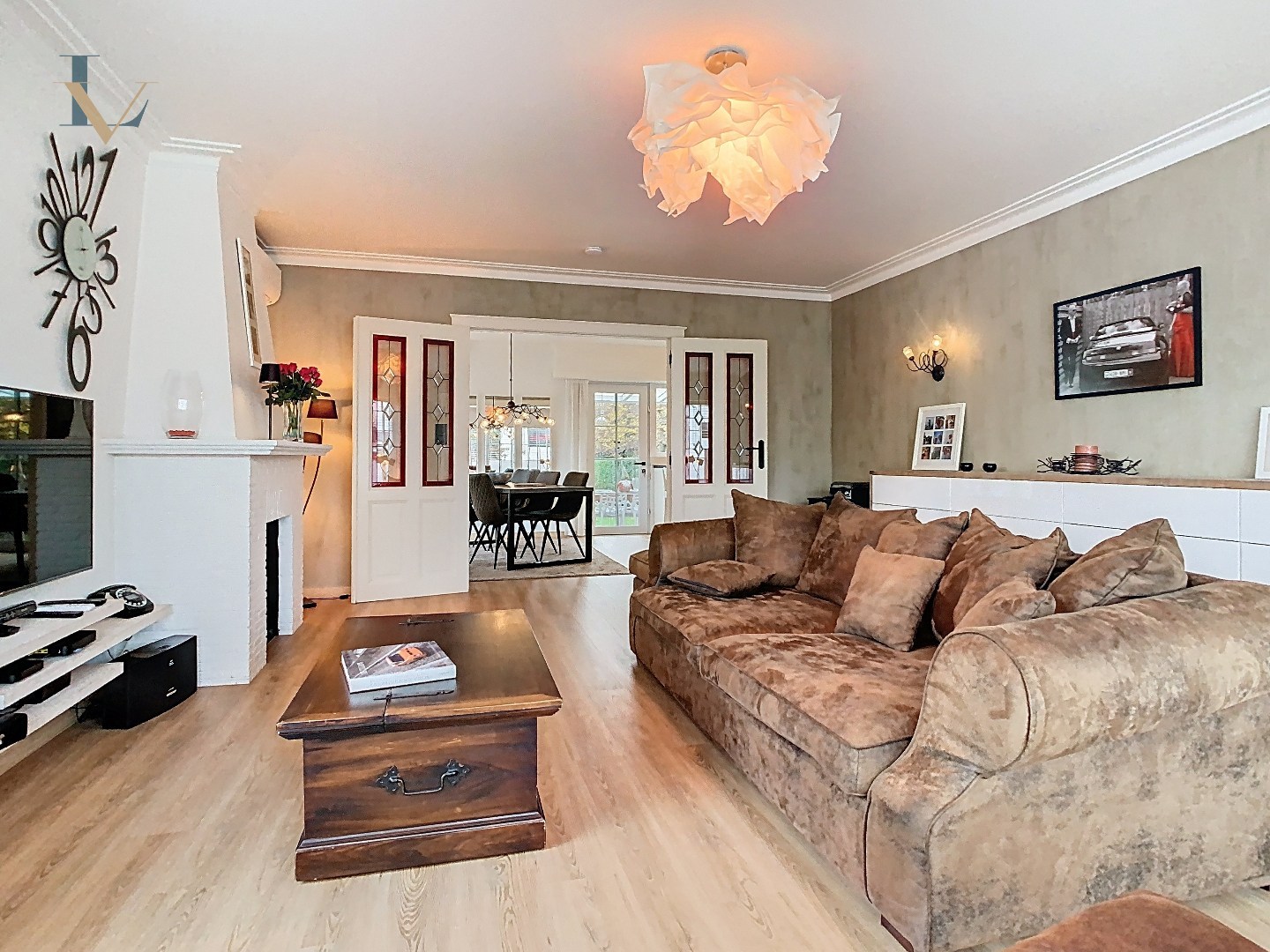 Instapklare halfopen bebouwing met zonnige zuidoost gerichte tuin – 560 m² 