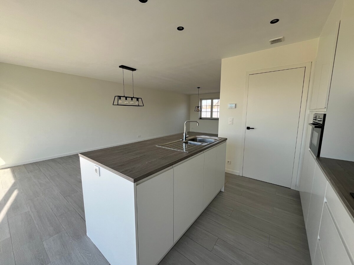 Woning met carport in 't rustige Asper 