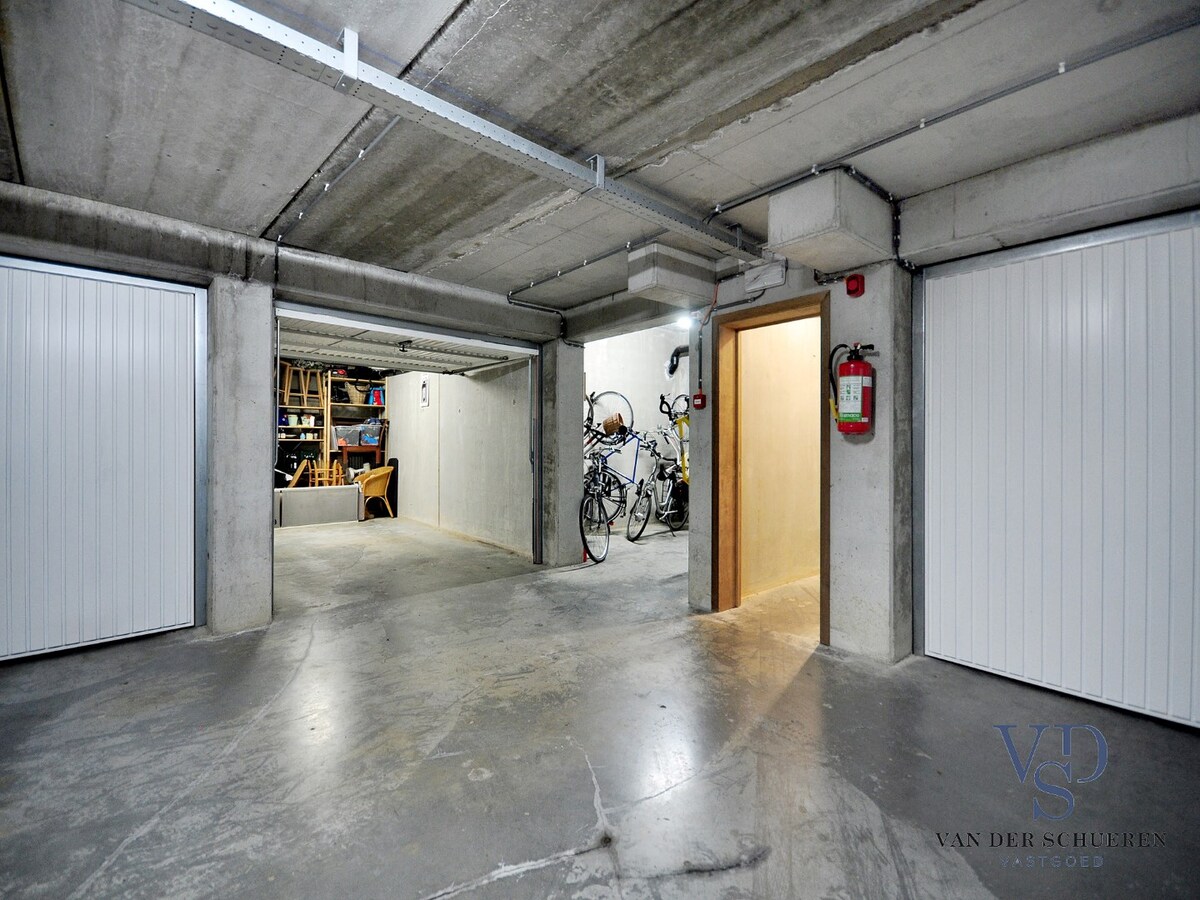 2 slpk-appartement in hartje Dikkelvenne 