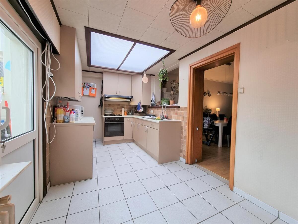 Goed gelegen gezinswoning - Heist 