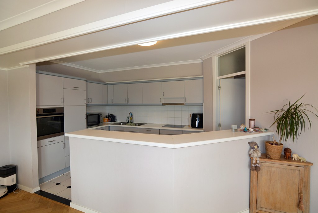 Energiezuinig appartement (144 m²) met 2 slpk, balkon, kelderberging en garage. 