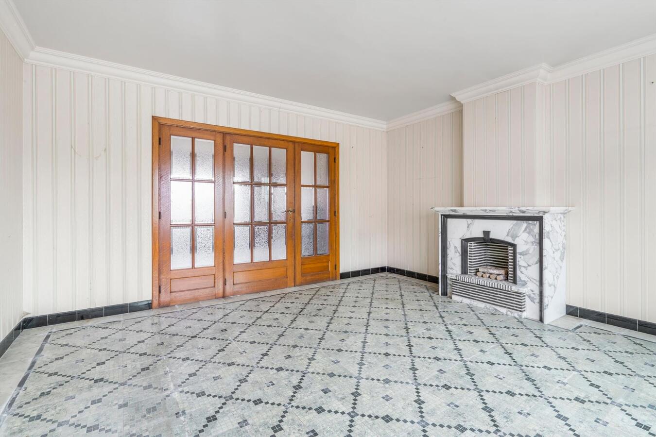 Rustige gelegen open bebouwing met bouwgrond op 1780 m² te Koekelare 