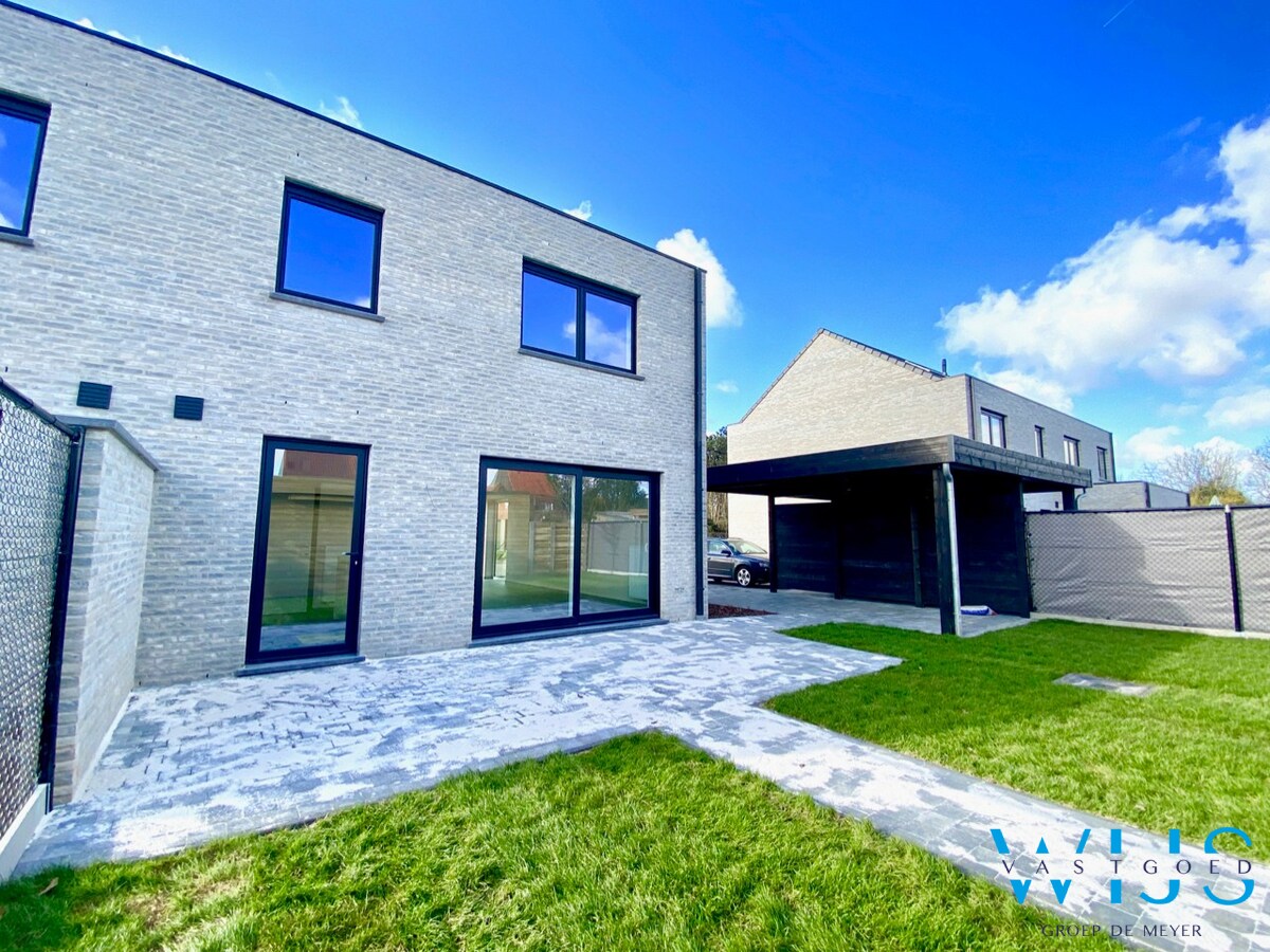 Recent woonhuis met 3 slaapkamers op TOPlocatie te Maldegem ! 