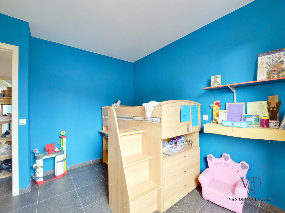 Energiezuinig 2 slp-appartement met terras én staanplaats ! 