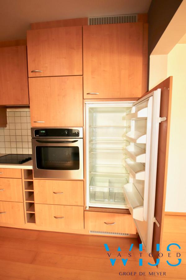 Instapklaar 2slaapkamer appartement te Zelzate! 