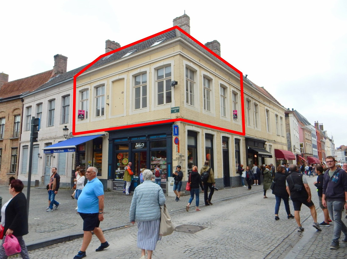 Ruim instapklaar duplexappartement in hartje Brugge 