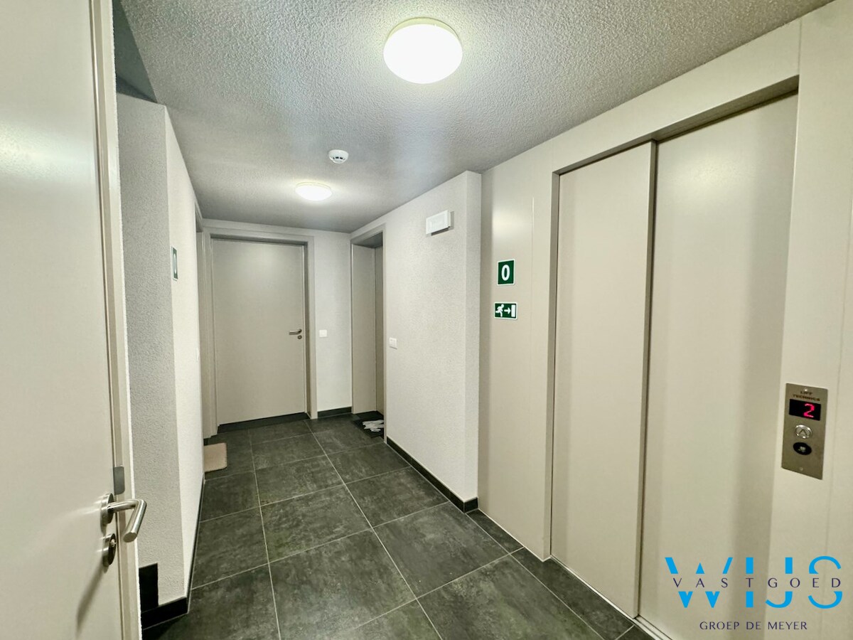 Instapklaar &amp; energiezuinig appartement te centrum Ertvelde ! 