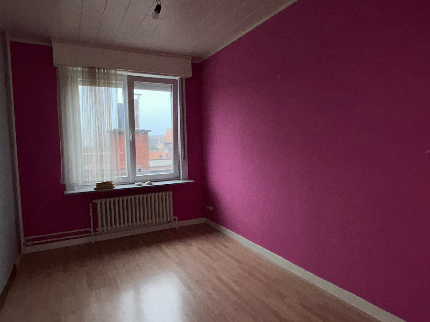 Halfopen, ruime woning met garage en tuin op 234 m² 