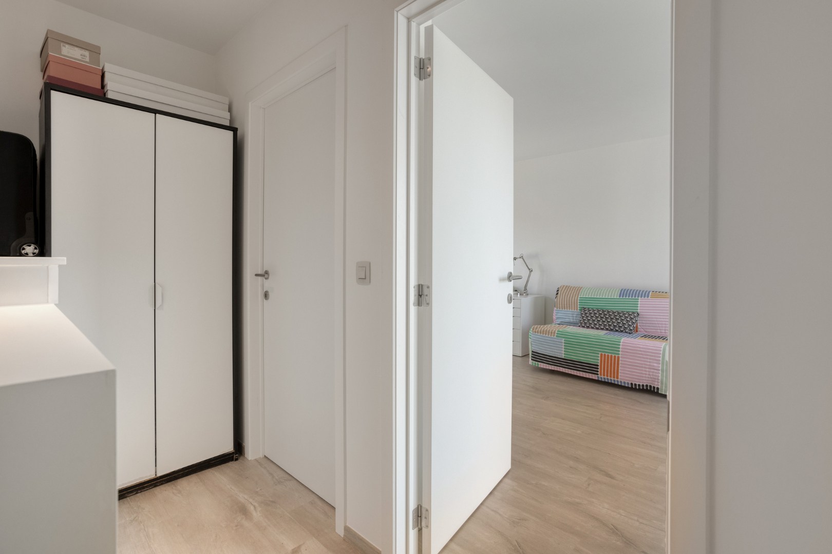 Instapklare woning met 4 slaapkamers, aangename leefruimte met staanplaats - EPC 89Kw/m² 