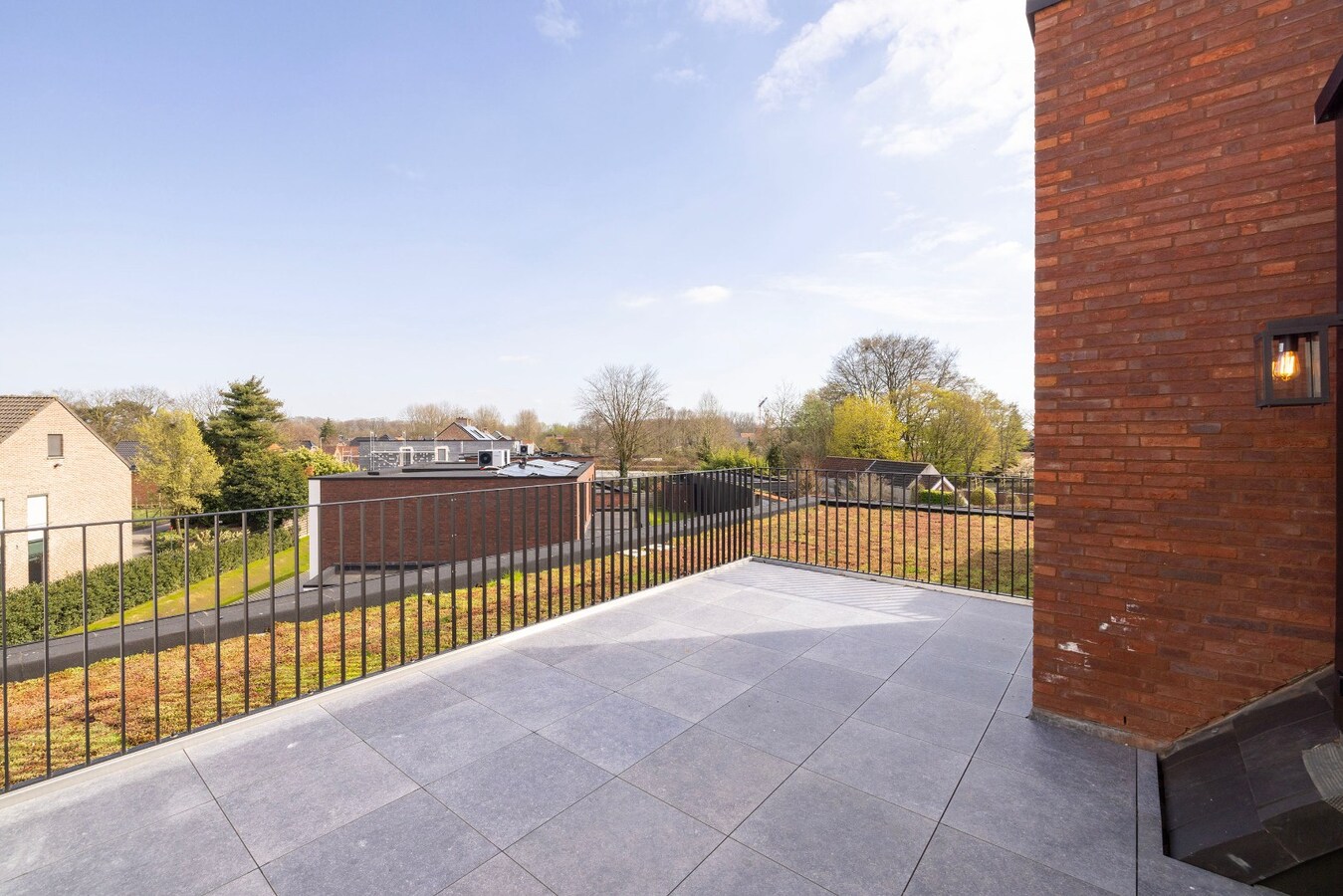 Nieuwbouwappartement - 2 slpks - staanplaats - lift - toplocatie 