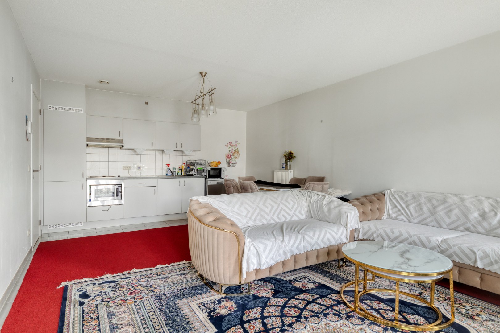 Instapklaar energiezuinig appartement in het centrum van Geel 