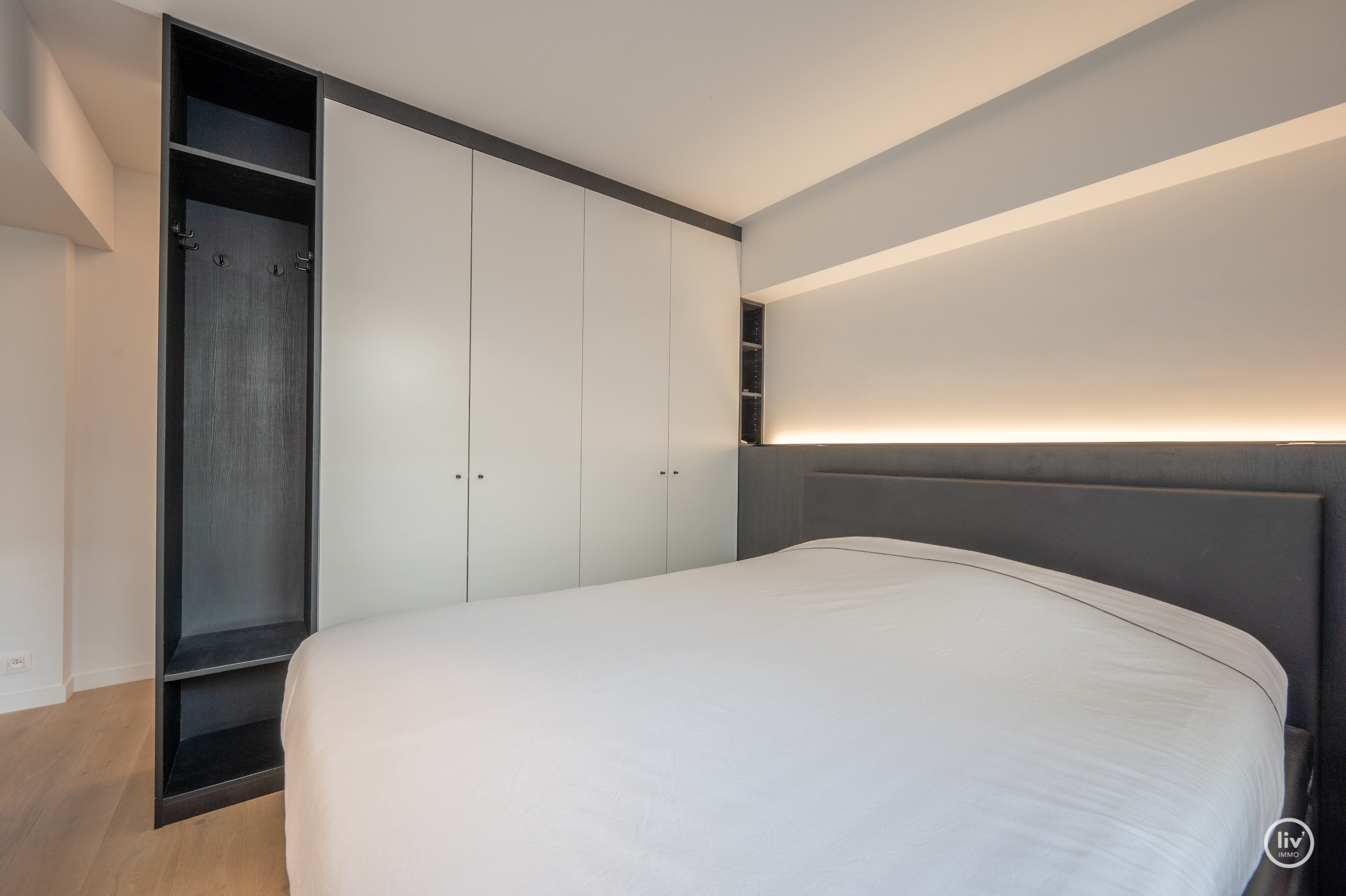 Volledig afgewerkt Hoekappartement + studio centraal gelegen in Knokke 