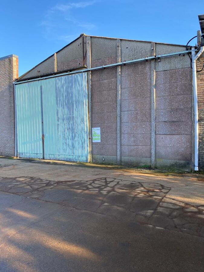 Loods bedrijfsgebouw te Werken Kortemark 