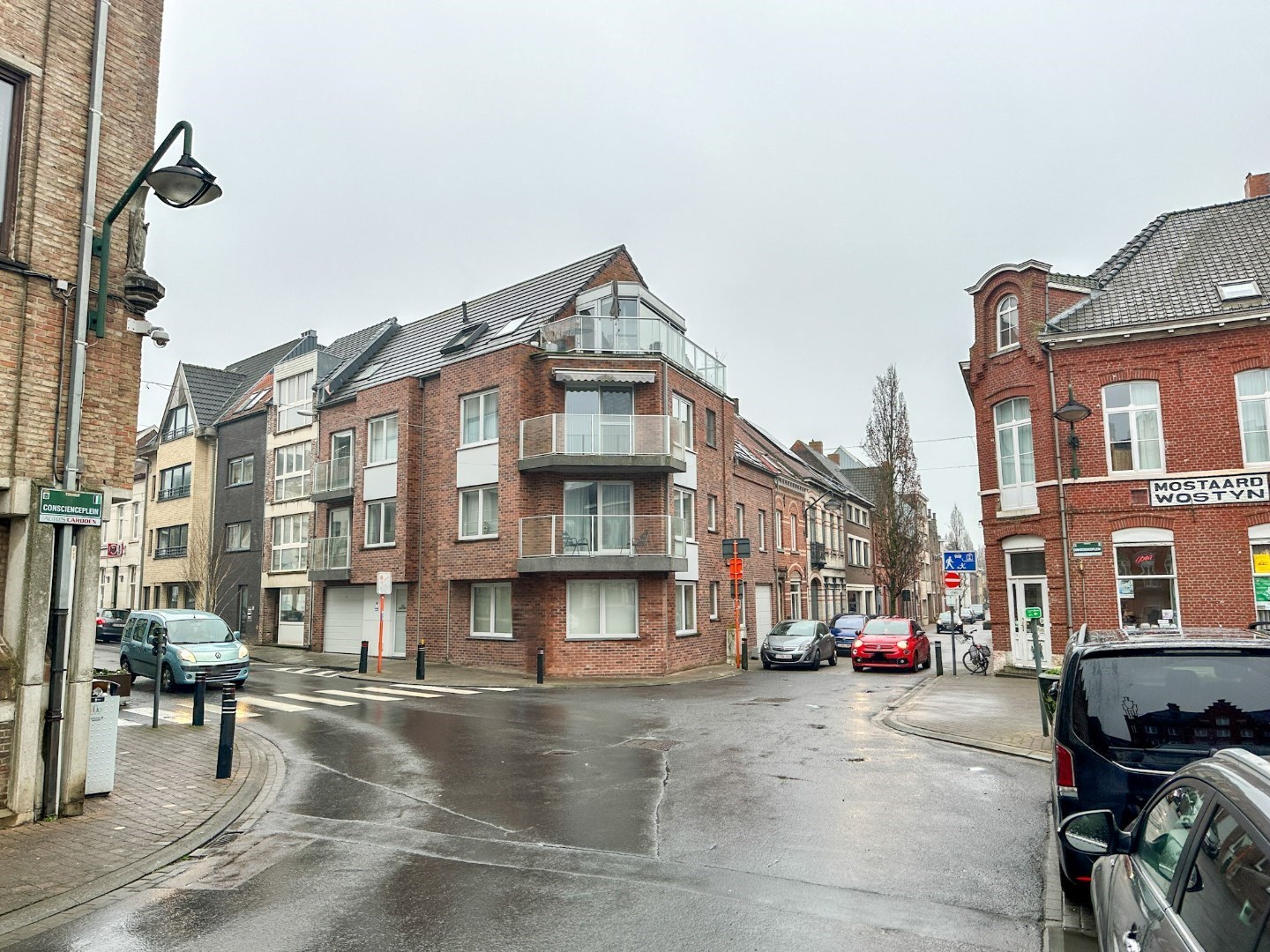 Instapklaar 2-skp appartement met zalig zonneterras, Torhout 