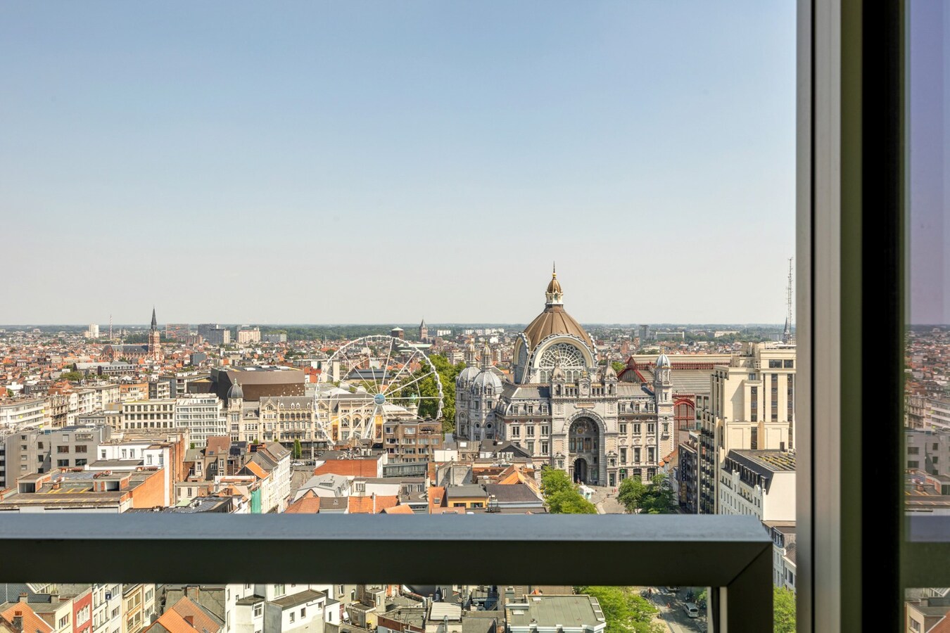 Exclusief wonen in Antwerp Tower | Luxueus appt. met 3 slpk en 2 terrassen! 