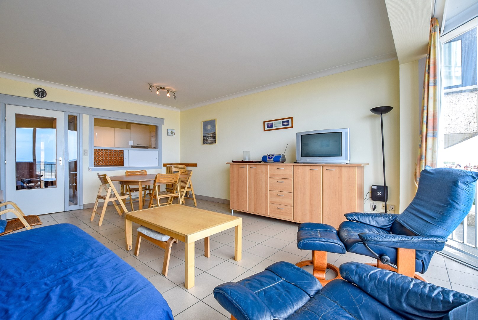 3-slaapkamerappartement (81m²) met ZEEZICHT Te Koksijde-Bad. 