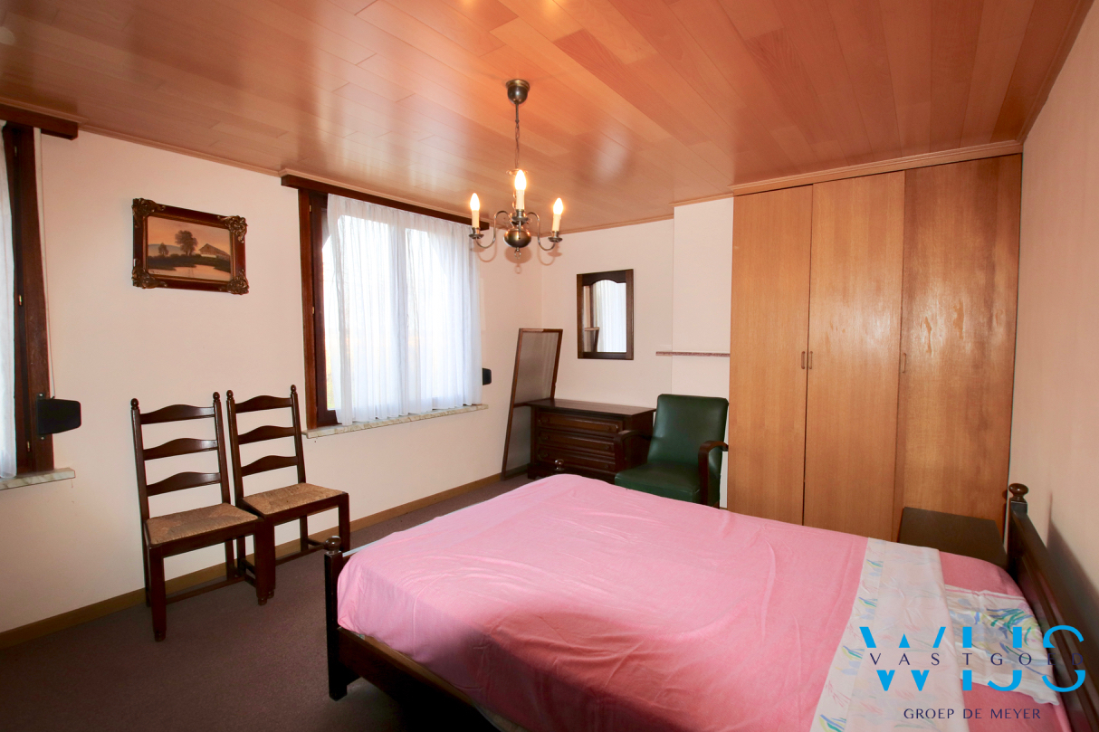 Tof gezellig woonhuis op een prachtig ruim perceel te Boekhoute ! 