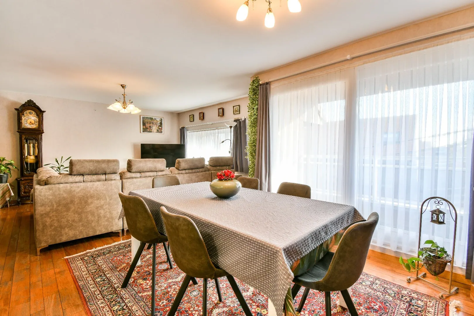 Energiezuinig appartement in hartje Torhout!