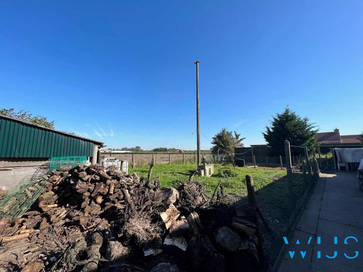 Te renoveren woonhuis op 1.526m² te Evergem ! 